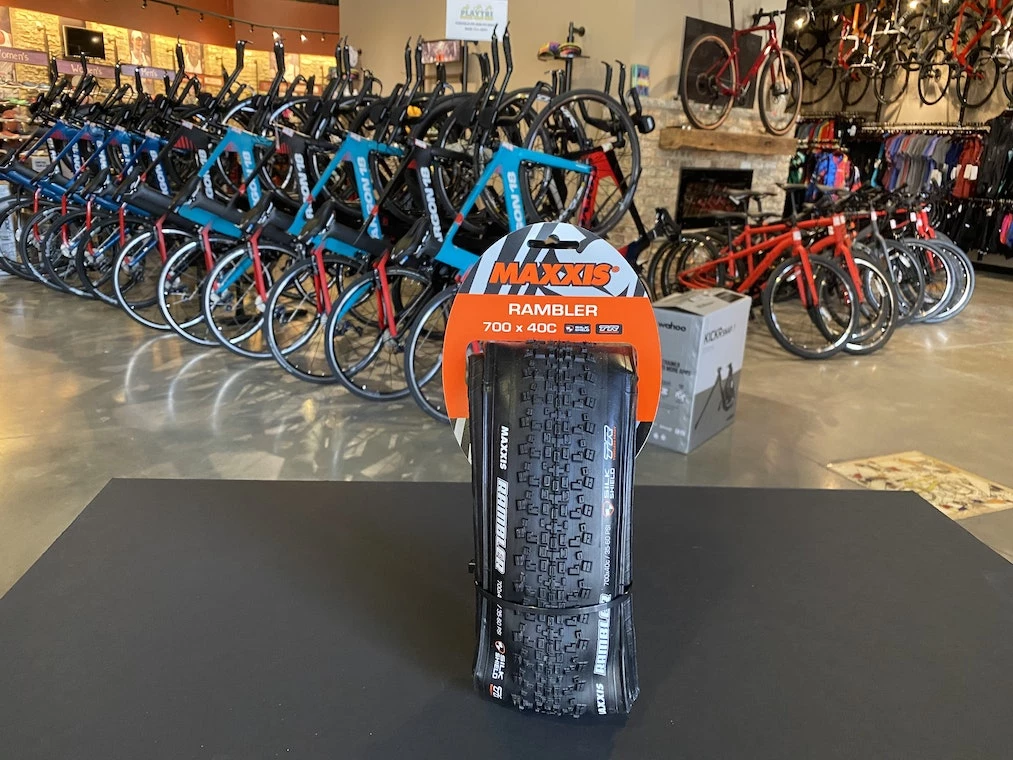 Maxxis Maxis Rambler 700x40 Gravel Tire | Tires 3 Maxxis Maxis Rambler 700x40 Gravel Tire | Tires