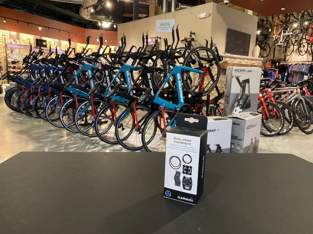 Garmin Quick Release Mounting Kit | Mounts 3 Garmin Quick Release Mounting Kit | Mounts