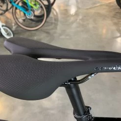 Cervelo Caledonia 105 Gloss Black 2022 | Road Bikes -Playtri - Middleton Sales 2022 9kWBxASRs9N pWLb6dHu1 ARM