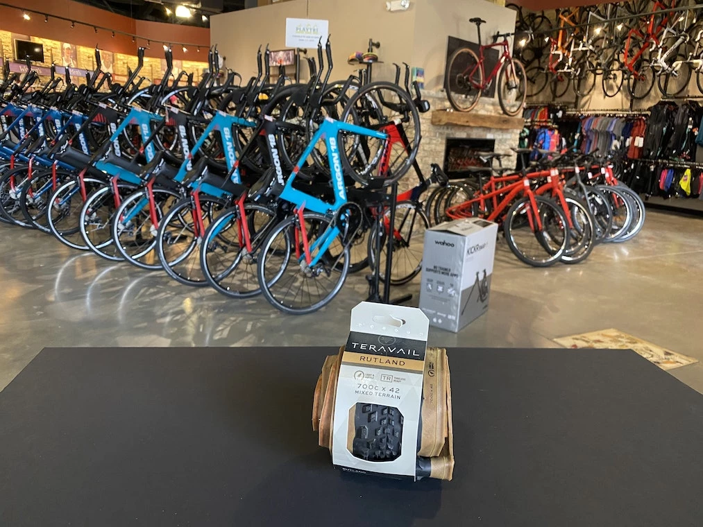 Teravail Rutland 700x42 Gravel Tire | Tires 3 Teravail Rutland 700x42 Gravel Tire | Tires