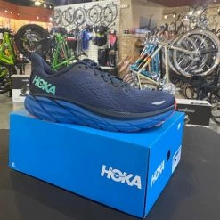 Menâ€™s Hoka CLIFTON 8 OUTER SPACE / VALLARTA BLU | Running
