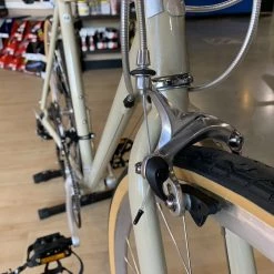 Retrospec Culver Road Bike - Oat 2022 | Road Bikes -Playtri - Middleton Sales 2022 BhKdeIa0KigmMBWMfRsJ5e614