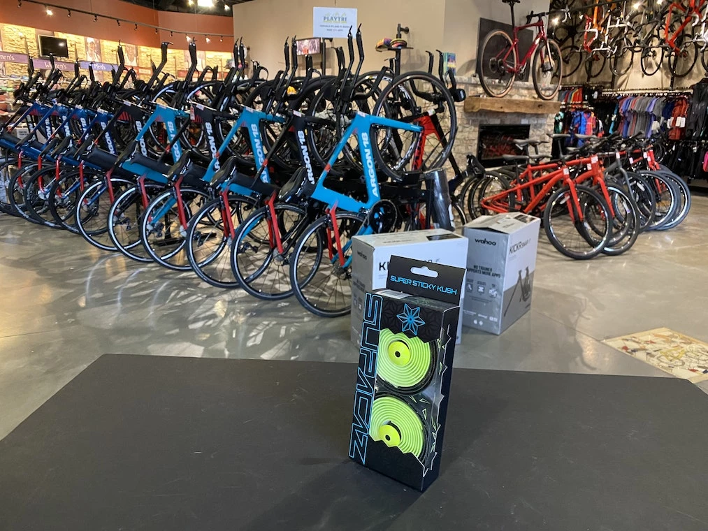 Supacaz Super Sticky Kush Bar Tape Neon Yellow Star Fade 3 Supacaz Super Sticky Kush Bar Tape Neon Yellow Star Fade