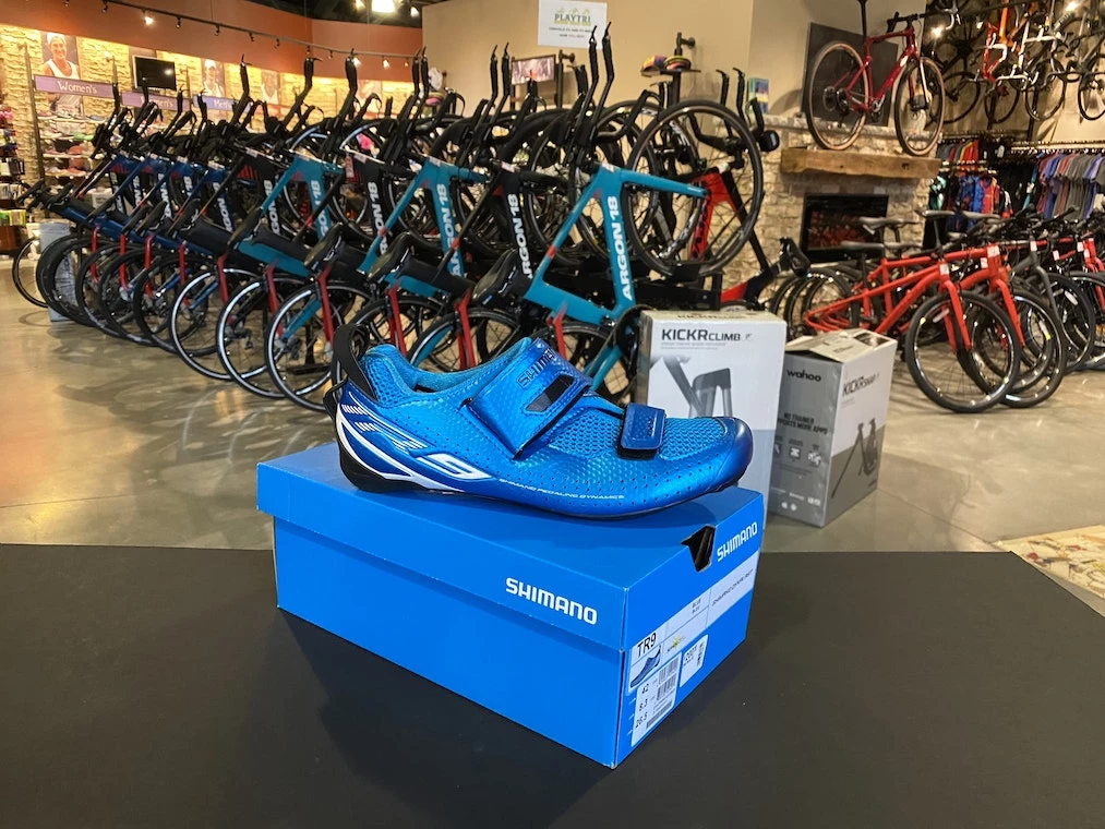 Shimano TR9 Triathlon Shoe Blue | Triathlon & Time Trial Bike 3 Shimano TR9 Triathlon Shoe Blue | Triathlon & Time Trial Bike