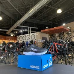 Womens' Hoka Bondi 7 Black/White WIDE | Running