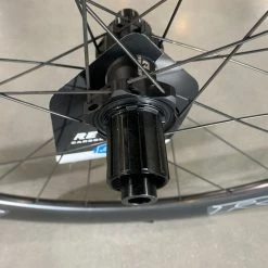 Reynolds AR58 Disc Carbon Clincher Tubeless Shimano Wheelset | Wheel Sets -Playtri - Middleton Sales 2022 MzfJWojai5oe5s4OU9LdAXw4U