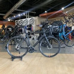 Pinarello Paris Disk 105 BOB 2022 | Road Bikes