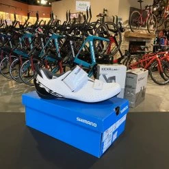 Shimano TR5 Triathlon Shoe White | Triathlon & Time Trial Bike