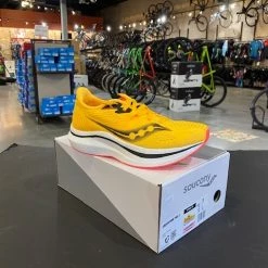 Women's Saucony Endorphin Pro 2 Vizigld/Vizired/Jaune | Running