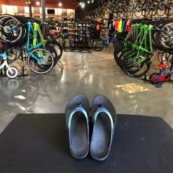 100% Oofos Oolala Womens Atlantis Thong | Running