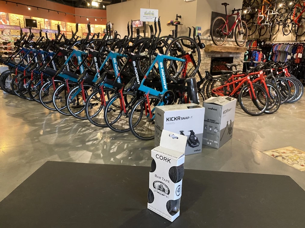 Arundel Cork Bar Tape Black 3 Arundel Cork Bar Tape Black