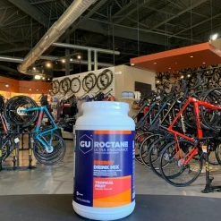 GU Roctane Energy Drink Tropical Fruit 24 Serving | Powders