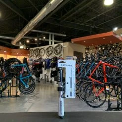 Lezyne Grip Drive HV Medium Silver | Hand Pumps