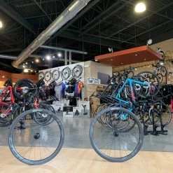 Zipp 303 S Disc Carbon Tubeless Wheelset Shimano | Wheel Sets