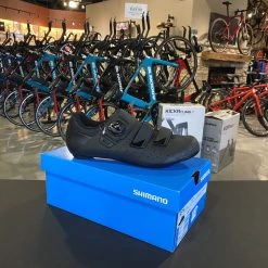 Shimano RP4 Black | Road Bike