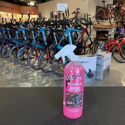 Finish Line Super Bike Wash 1 Liter | Cleaning Agents