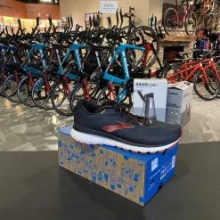 Brooks Men's Adrenaline GTS 20 Wide Black/Red | Running