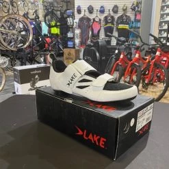 Lake Shoes Lake TX223 AIR Cycling Shoe White/Black | Triathlon & Time Trial Bike