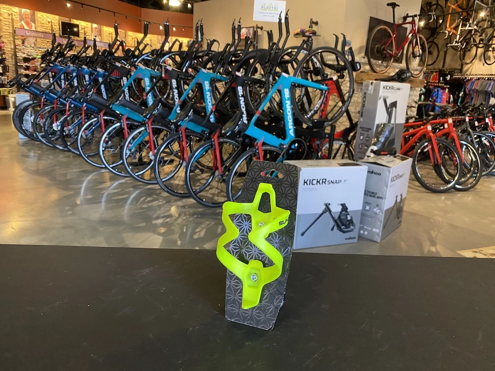 Supacaz Fly Poly Bottle Cage | Bottle Cages 3 Supacaz Fly Poly Bottle Cage | Bottle Cages