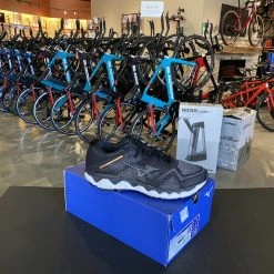 Mizuno Men's Wave Horizon 4 Black-Dark Shadow | Running