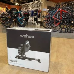 Wahoo Fitness KICKR Smart Bicycle Trainer W/Axis Feet V5 2021 | Trainers
